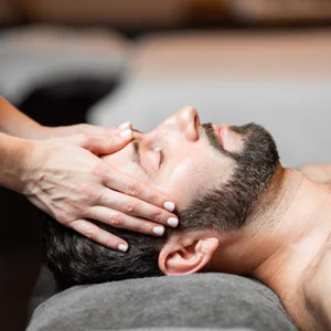 head massage male